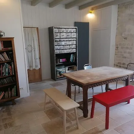Maison De Charme Le Vieux Rivail 里维多瓦海滩